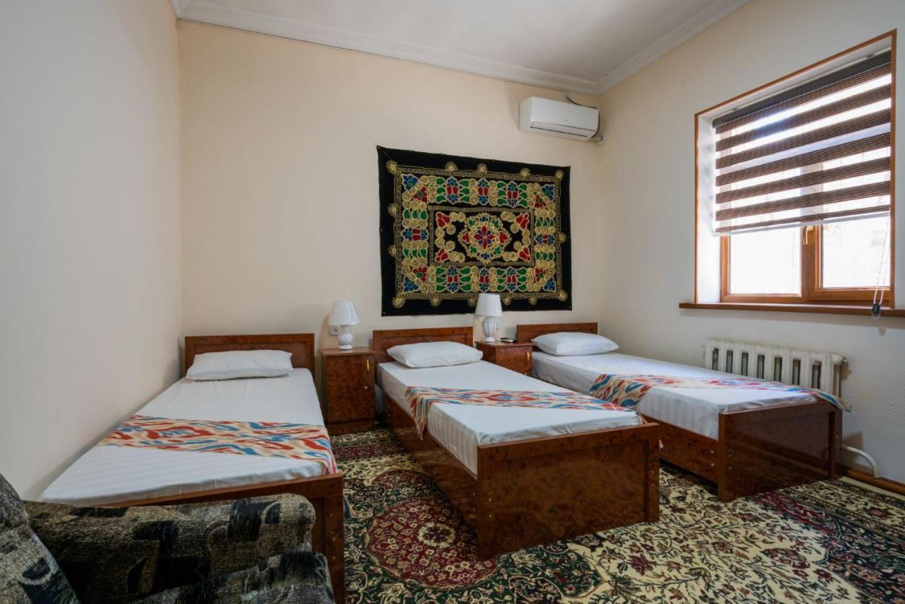 Nurobod Guesthouse Buchara Exteriör bild